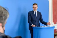 Antal Árpád: ne engedjük, hogy szétszakadjon a közösségünk!