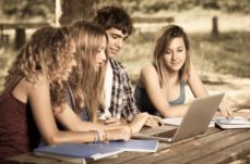 Újra igényelhető a Tündérvár nagycsaládos ösztöndíj