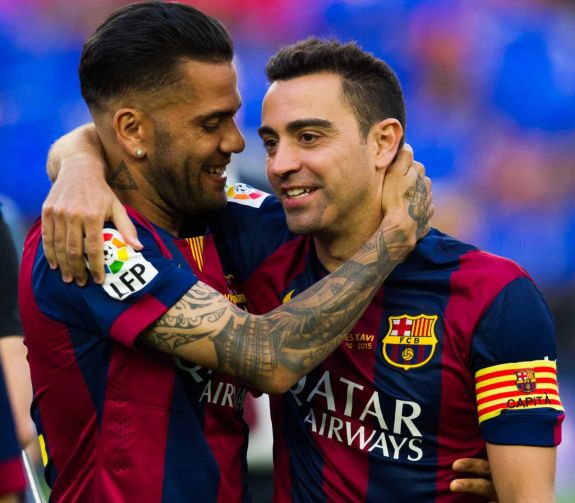 Dani Alves és Puyol csatlakozhat Xavi edzői stábjához a Barcánál
