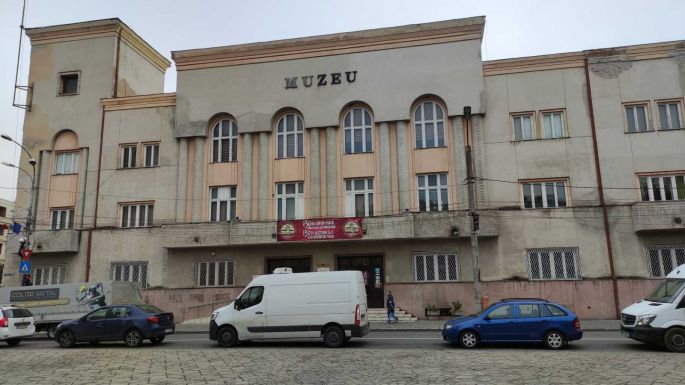 Közel 35 év használat után megújul a Szatmár Megyei Múzeum épülete