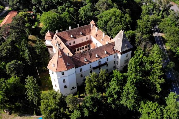 Online szerveznek őszi kastélynapokat Kutyfalván és Marosvécsen
