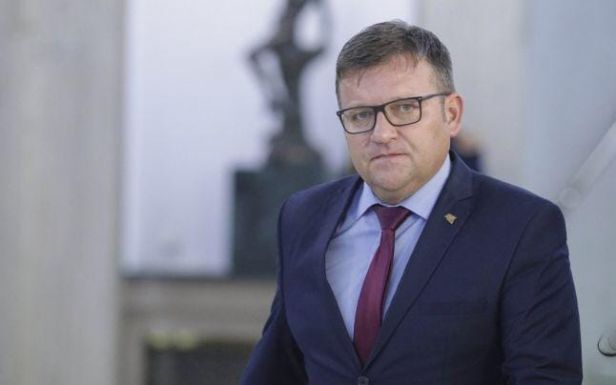 A nyugdíjemelés kérdésében közös nevezőre juthatnak a szociáldemokraták és a liberálisok