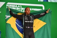 Forma-1: a Brazil Nagydíjat megnyerő Hamilton csökkentette hátrányát