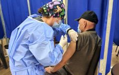 Közel 7,5 millióan kapták meg legalábbi az egyik adag oltást