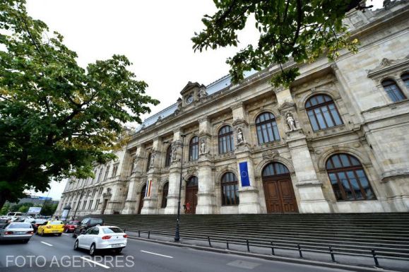 Négy év letöltendő börtönbüntetésre ítéltek egy volt PSD-s szenátort