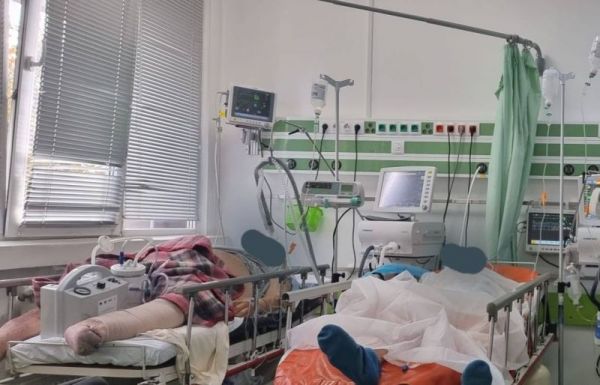A múlt héten megfertőződött betegek közel 70, az elhunytak 90 százaléka nem volt beoltva