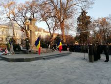 A vészhelyzeti bizottság engedélyezné a tömegrendezvényeket a román nemzeti ünnepen