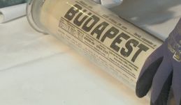 FRISSÍTVE – Élő közvetítésben nyitották fel a marosvásárhelyi Református Kollégium időkapszuláját