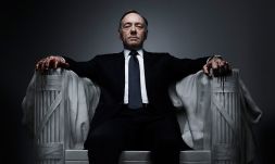 Kevin Spacey több mint 30 millió dollár kártérítéssel tartozik a Kártyavár gyártójának