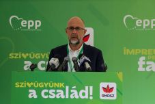 Kelemen Hunor a kormányzati munkáról: napirendre kerül a kisebbségi törvény is