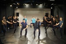 Mindennapi munkájába engedett betekintést a Hargita Nemzeti Székely Népi Együttes