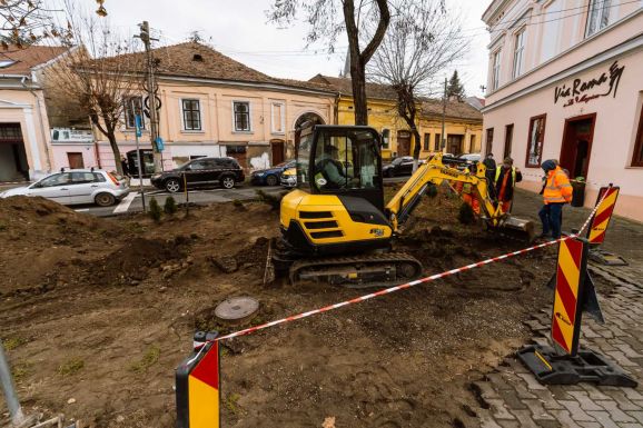 Tereket, zöldövezeteket újítanak fel Marosvásárhelyen