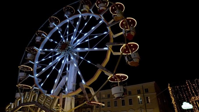 Egy év kihagyás után ismét megrendezték a kolozsvári karácsonyi vásárt - ilyen  a hangulat (VIDEÓ)