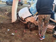 Személyautó ütközött taxival: két gyermek és négy felnőtt érintett a balesetben