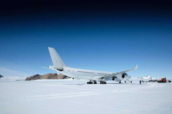 Először landolt egy 190 tonnás Airbus az Antarktiszon