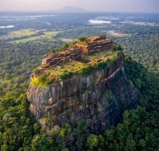 Ismét importál vegyszereket a világ első, teljesen biogazdálkodású országa