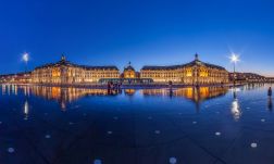 Bordeaux-t és Valenciát választották az intelligens turizmus 2022-es európai fővárosainak