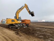 Harmincmillió eurós beruházással épül roboztizált logisztikai központ Várfalván