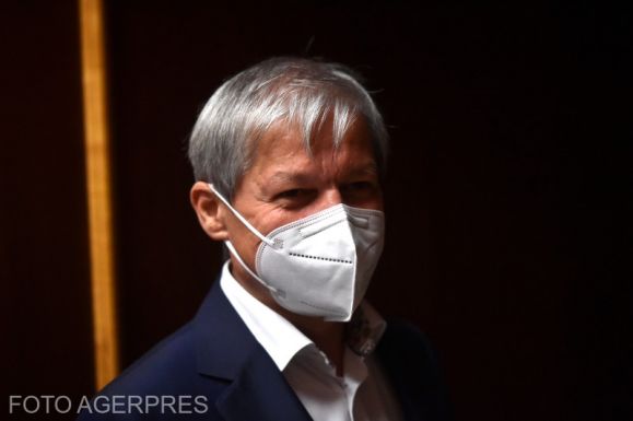 Dacian Cioloșt választották meg az USR PLUS új elnökének