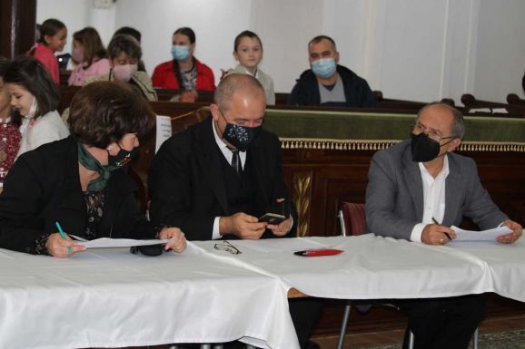 Istenes versekkel versenyeztek a diákok Szilágycsehben