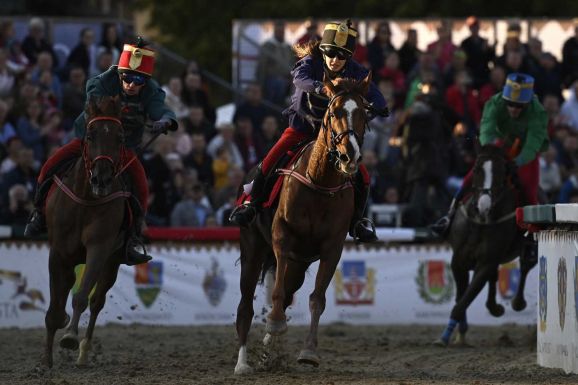 Szabadka lovasa nyert, de Székelyföld képviselője is dobogós lett a 14. Nemzeti Vágtán 