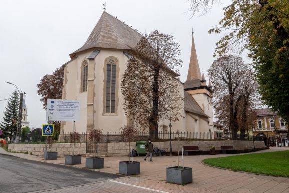 Felújították a bánffyhunyadi református templomot