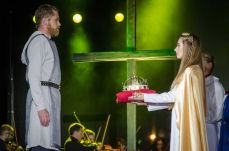 Szent László-rockoratóriumról szóló film bemutatójával ünnepel a csíkszeredai Agora Alapítvány