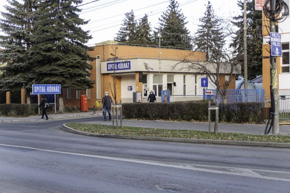 Egyetlen szabad intenzív terápiás ágy sem áll rendelkezésre koronavírusos betegek kezelésére