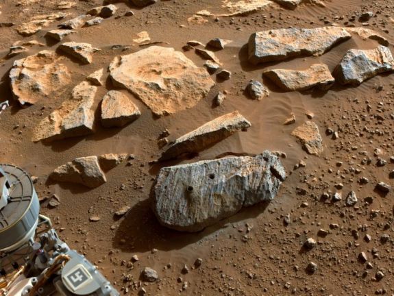 A NASA marsjárója által készített felvételek megerősítették: a Jezero-kráter egykoron tó volt