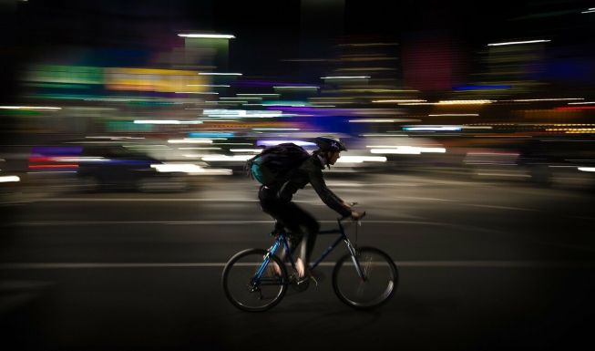 Kényszerpályára küldve: futár, ételkihordó, digitális szakmunkás
