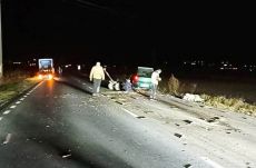 Kivilágítatlan lovasszekérrel ütközött egy autó Csíkszereda közelében