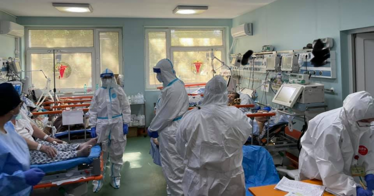 Kétségbeesett nyílt levélben üzent a lakosságnak a bukaresti orvosi kamara