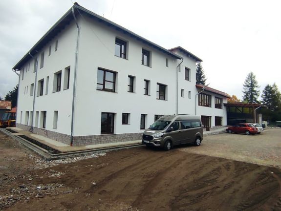 Átadták Csíkszeredában az Összefogás Házát