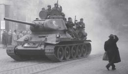 Brassóba látogat a Magyar Távirati Iroda 56-os dokumentumfotóiból készült kiállítás