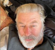 Jelenetet próbált Alec Baldwin, amikor véletlenül lelőtte az operatőrt