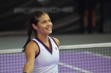 Transylvania Open: Emma Raducanu átverekedte magát Polona Hercogon