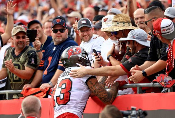 NFL: visszaszerezték Tom Brady történelmi labdáját