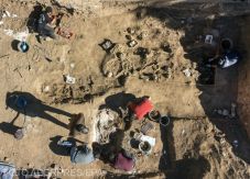 Különös kegyetlenséggel meggyilkolt áldozatok tömegsírjára bukkantak Spanyolországban