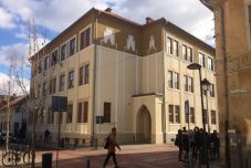 FRISSÍTVE - Precedensértékű bírósági döntés: kártérítést kapnak az Apáczai-ügyben diszkriminált diákok