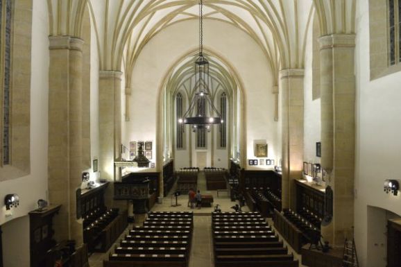 Korképet rajzol a huszadik századról Engel Károly gyászjelentő-gyűjteménye