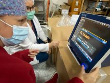 Megérkezett Erdélybe a magyar kormány segélyszállítmánya