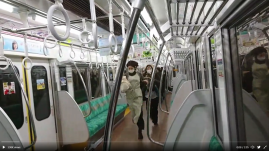 Egy ámokfutó támadt az emberekre a tokiói metróban