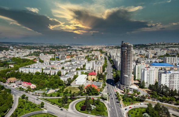 Szürreális szinten a kolozsvári ingatlanárak: a kétszobás lakásokért átlagban  90 ezer eurót kérnek