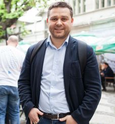 Bukaresti PNL-elnök: az USR-nek kormányon kellene maradnia