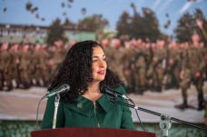 Koszovó kiutasított két kémgyanús orosz diplomatát