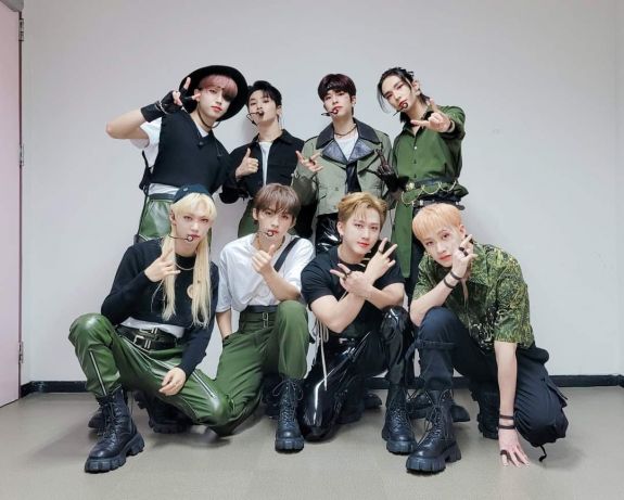 Kitiltják a nőies férfiakat a kínai televíziókból