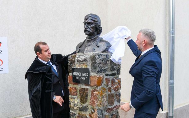 Szórványnapok Dél-Biharban szórakozással, szoboravatással és díjátadással