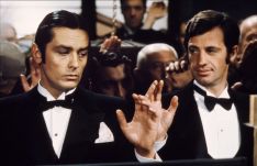 Alain Delon lesújtva búcsúzott Belmondótól