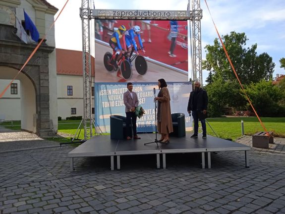 Győzelemmel felérő ezüst – Novák Károly Eduárdot köszöntötték Csíkszeredában