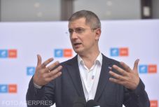 Dan Barna azzal is számol, hogy Cîţu leváltása után az USR–PLUS adja a miniszterelnököt